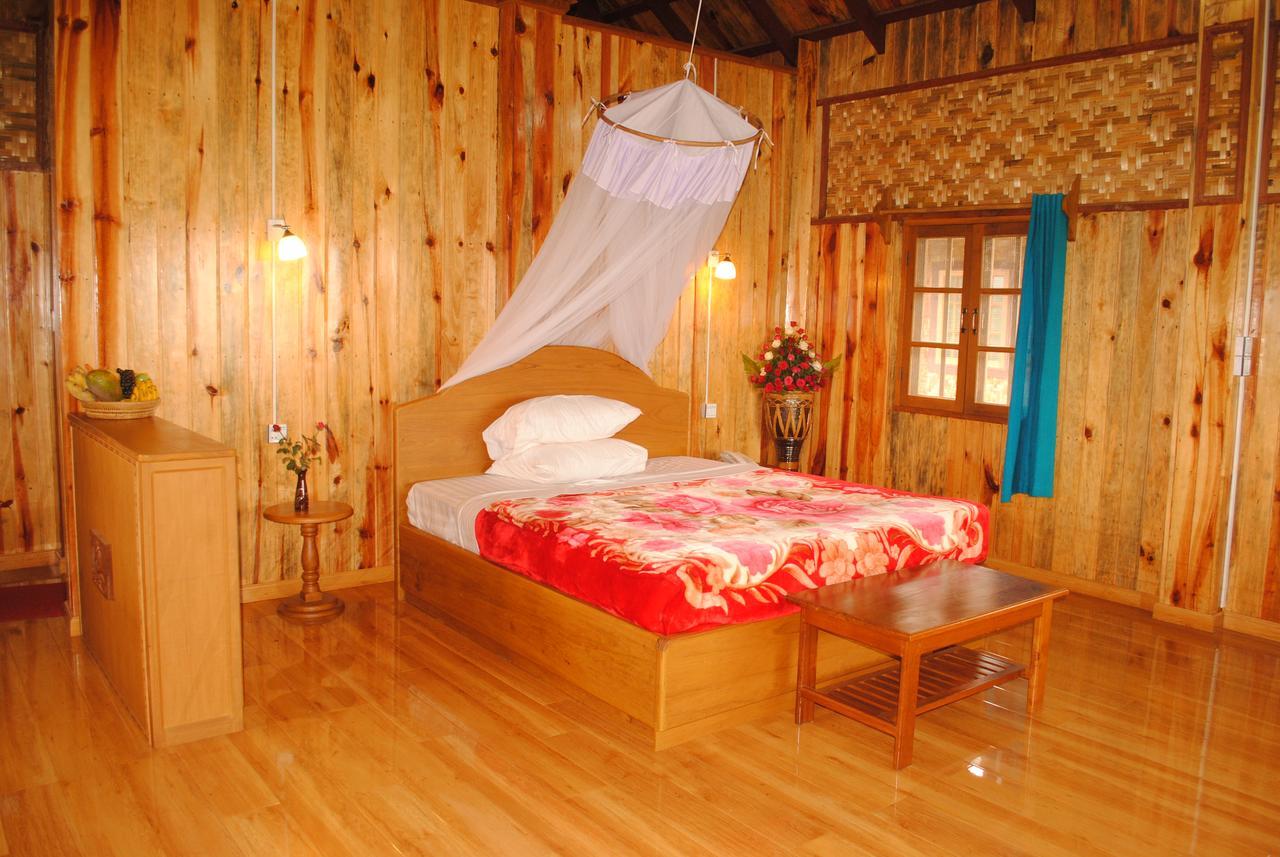 Golden Island Cottages Thale U Hotel Ywama Room photo