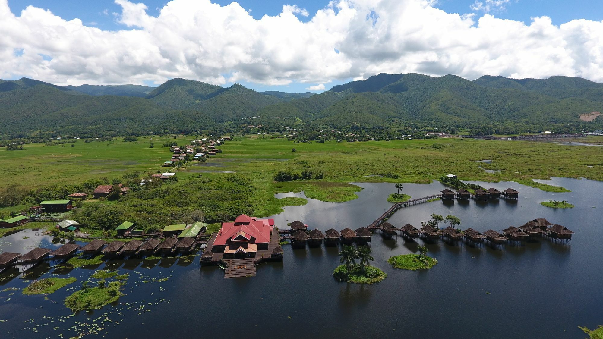 Golden Island Cottages Thale U Hotel Ywama Exterior photo