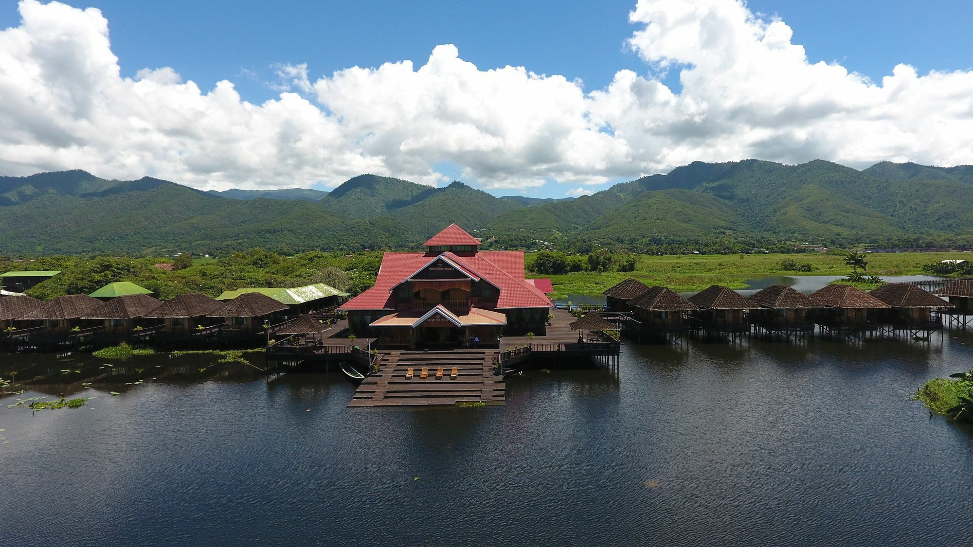 Golden Island Cottages Thale U Hotel Ywama Exterior photo
